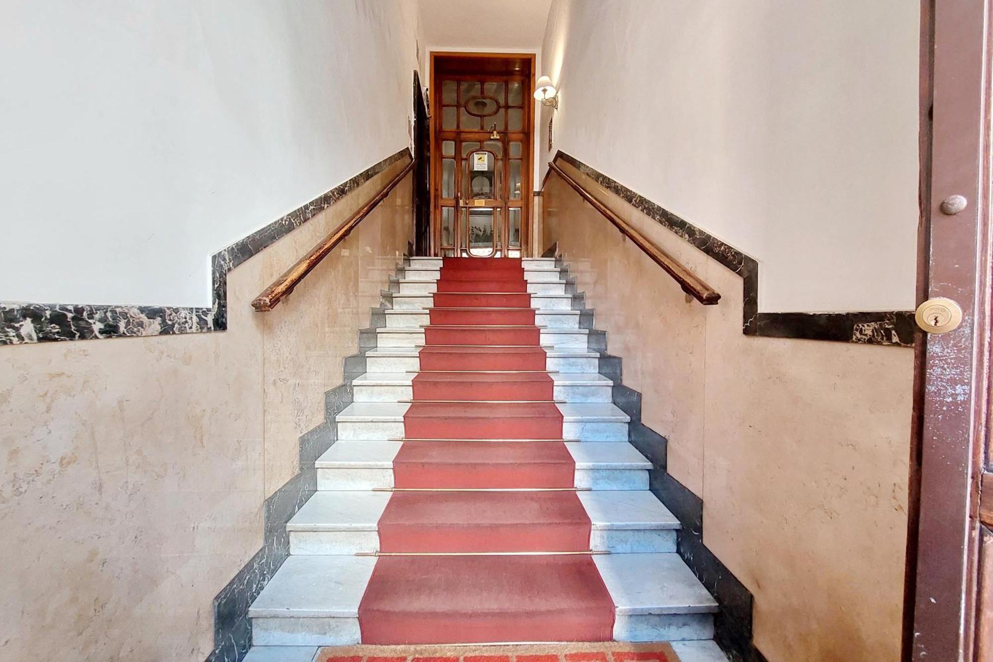 Luxury Apartment Vaticano-S'Peter Basilica - Netflix Wifi - Aircond Рим Екстериор снимка