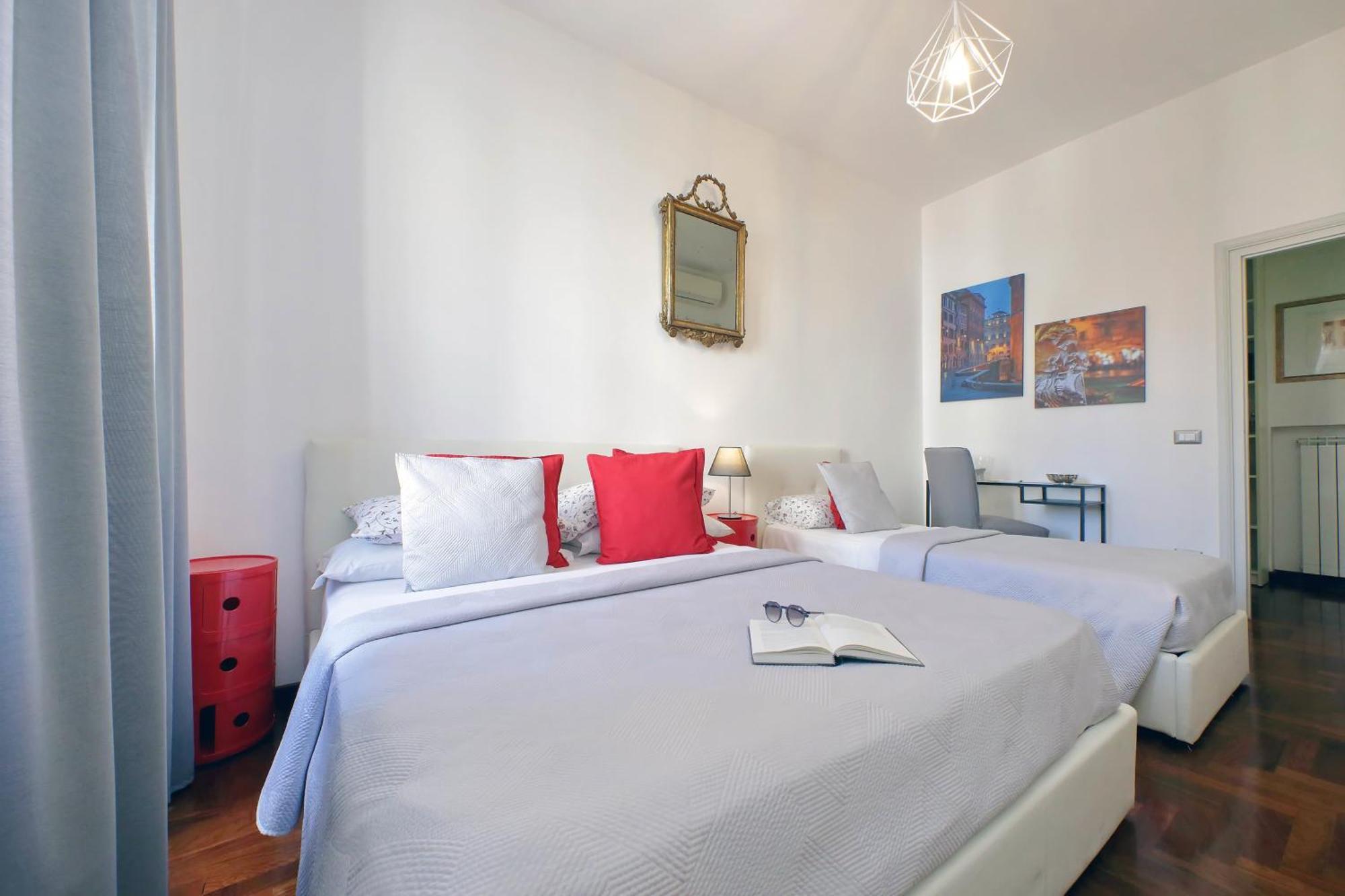 Luxury Apartment Vaticano-S'Peter Basilica - Netflix Wifi - Aircond Рим Екстериор снимка